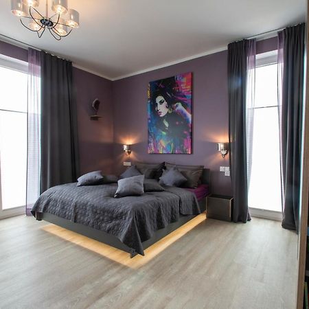 Albert-Inn-Glowe - Barrierefrei & 3 Schlafzimmer & Coworking & Strandkorb-Saisonal & Sauna Im Haus & Fahrraeder المظهر الخارجي الصورة