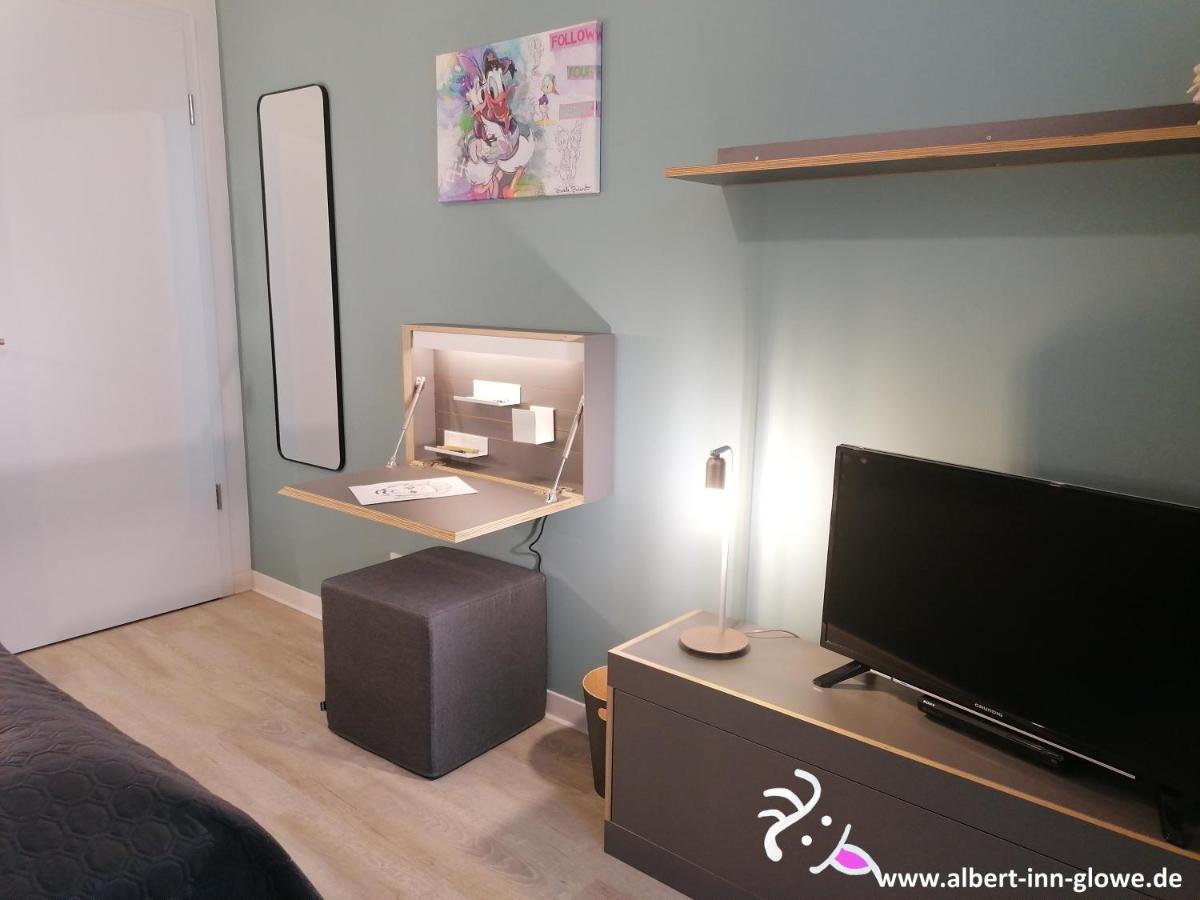 Albert-Inn-Glowe - Barrierefrei & 3 Schlafzimmer & Coworking & Strandkorb-Saisonal & Sauna Im Haus & Fahrraeder المظهر الخارجي الصورة