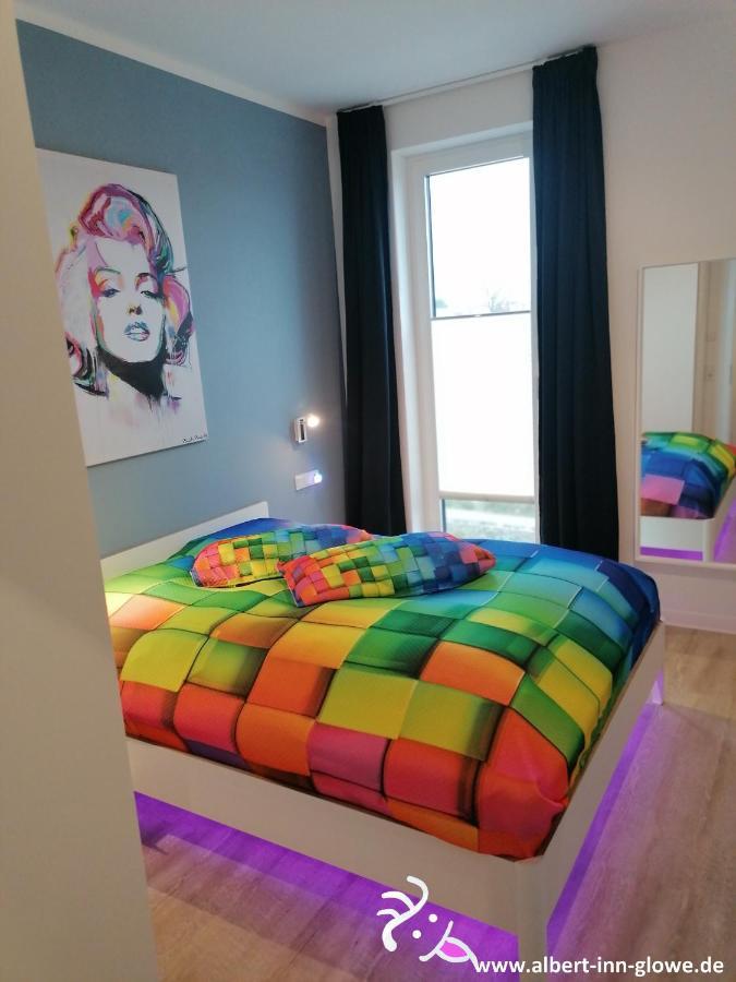 Albert-Inn-Glowe - Barrierefrei & 3 Schlafzimmer & Coworking & Strandkorb-Saisonal & Sauna Im Haus & Fahrraeder المظهر الخارجي الصورة
